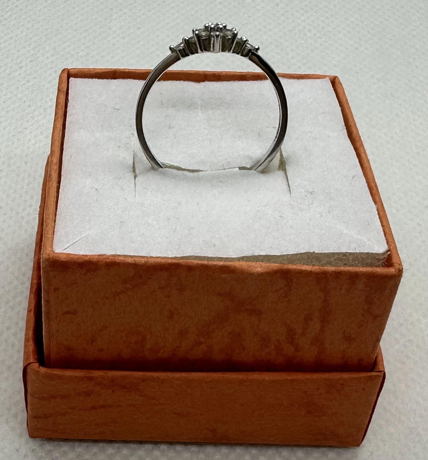 pierscionek-biale-zloto-waga-125g-proba-585-14k-material-15835-1