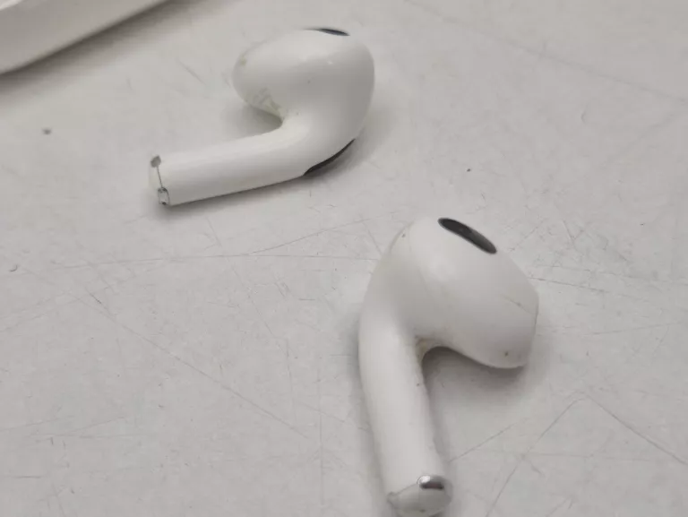 SŁUCHAWKI BEZPRZEWODOWE DOUSZNE APPLE AIRPODS 3