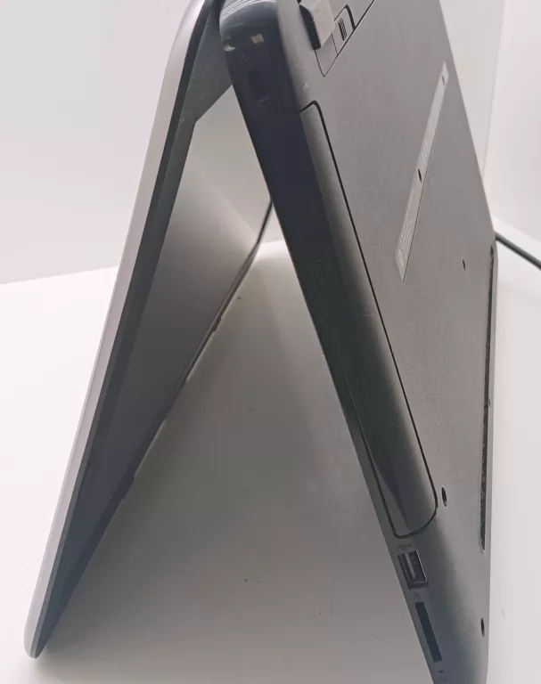 LAPTOP HP TPN-C125 INTEL CORE I3-5005U WIND 10 HOME+ŁADOWARKA