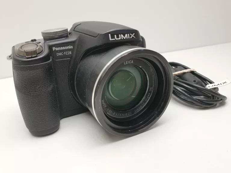 APARAT LUMIX DMC-FZ28