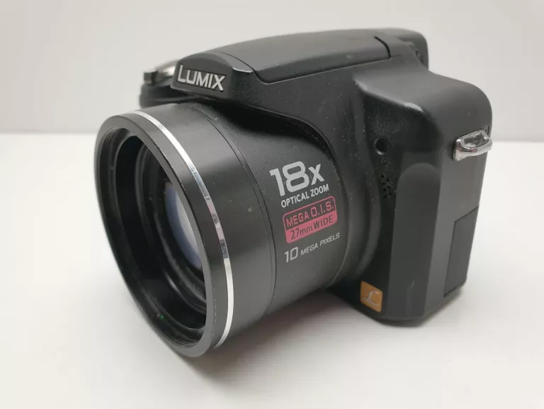 APARAT LUMIX DMC-FZ28
