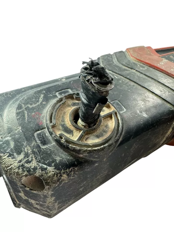 MŁOTOWIERTARKA MŁOT BLACK DECKER KD975