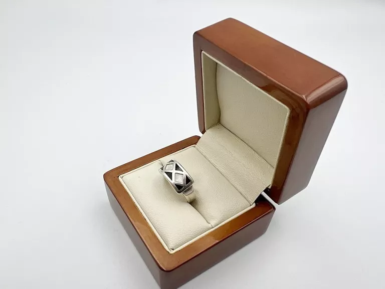 srebrny-pierscionek-w-580-pr-925-rozm-12-rodzaj-2205-2