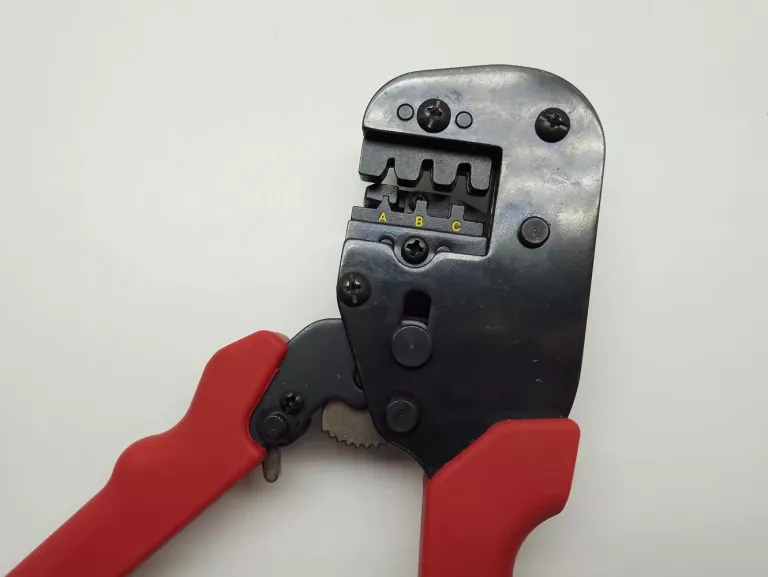 CĘGI ZAGNIATAJĄCE MOLEX MOL POWER & SIGNAL 640160200 ZACISKARKA