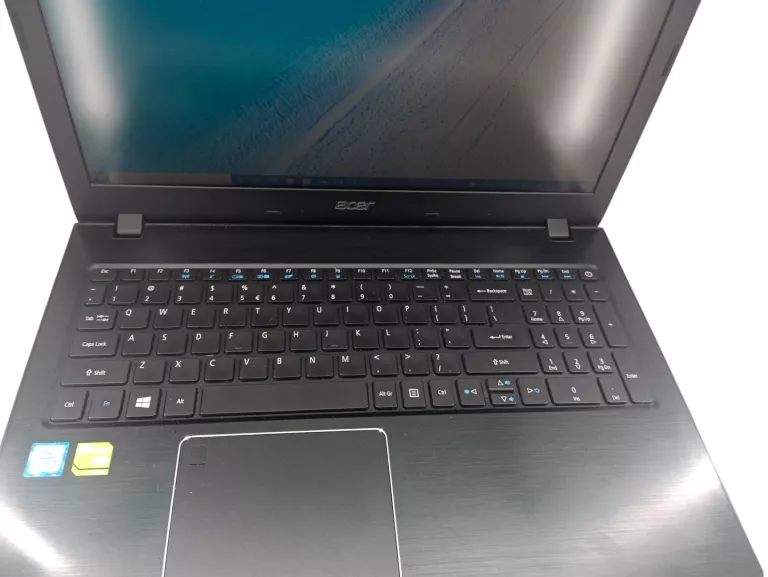 LAPTOP ACER N16Q2