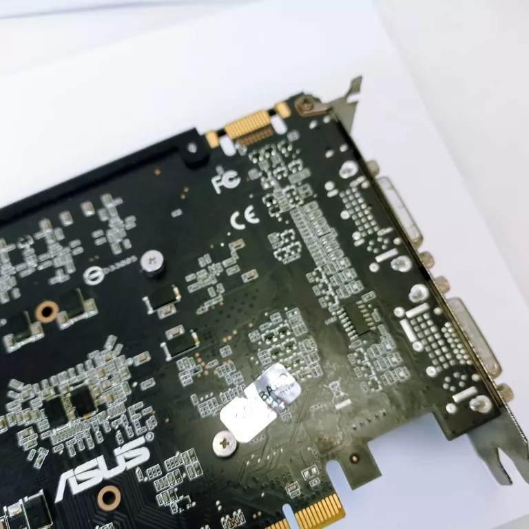 ASUS GTX 560 DIRECTCU II