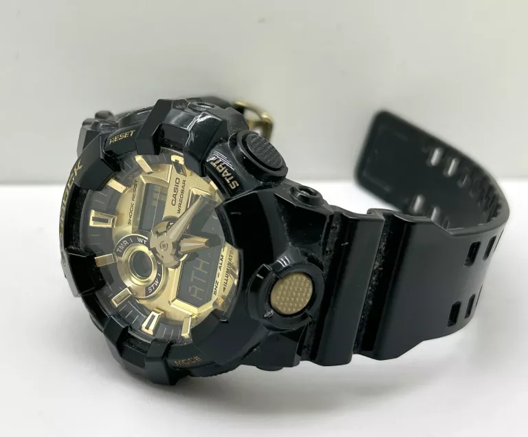 ZEGAREK CASIO G-SHOCK GA-710GB CZARNO-ZŁOTY 20BAR