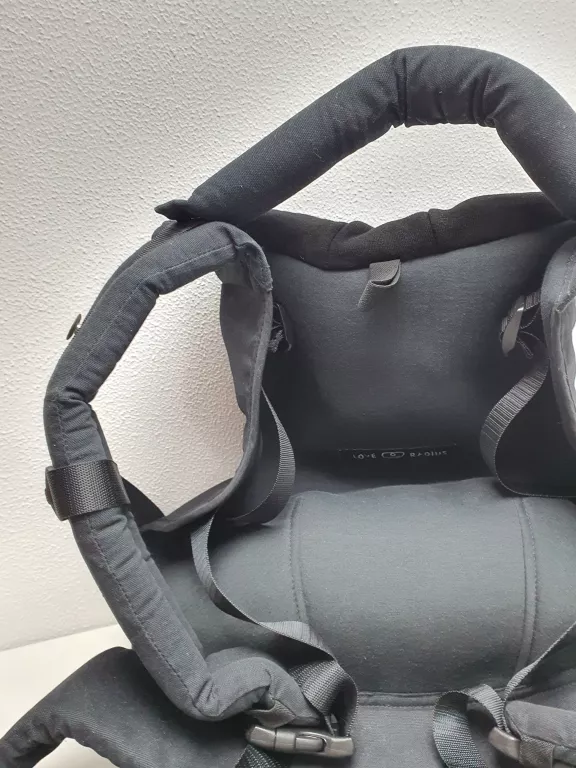 NOSIDEŁKO ERGONOMICZNE LOVE RADIUS HOODIE CARRIE - 3,5KG - 20KG