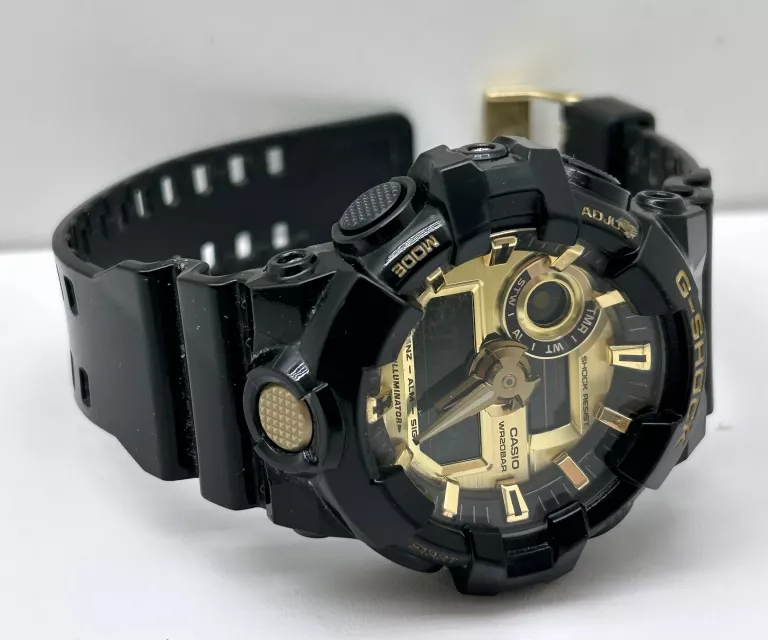 ZEGAREK CASIO G-SHOCK GA-710GB CZARNO-ZŁOTY 20BAR