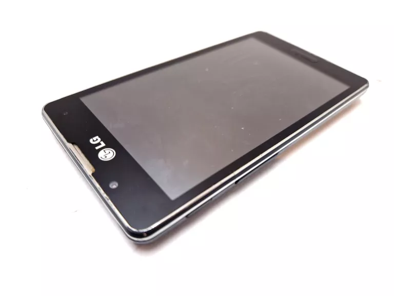 TELEFON LG P710
