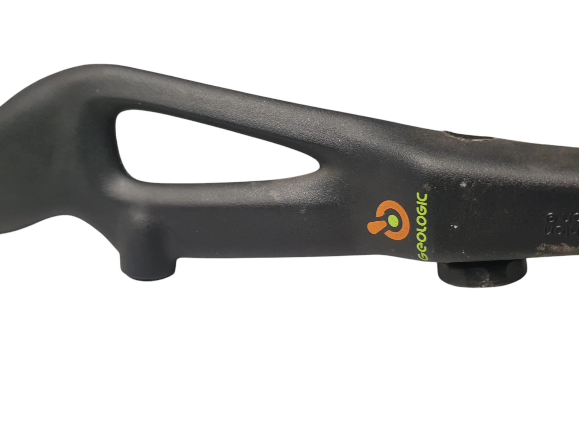 luk-geologic-initech-2-8-strzal-marka-128975-525537