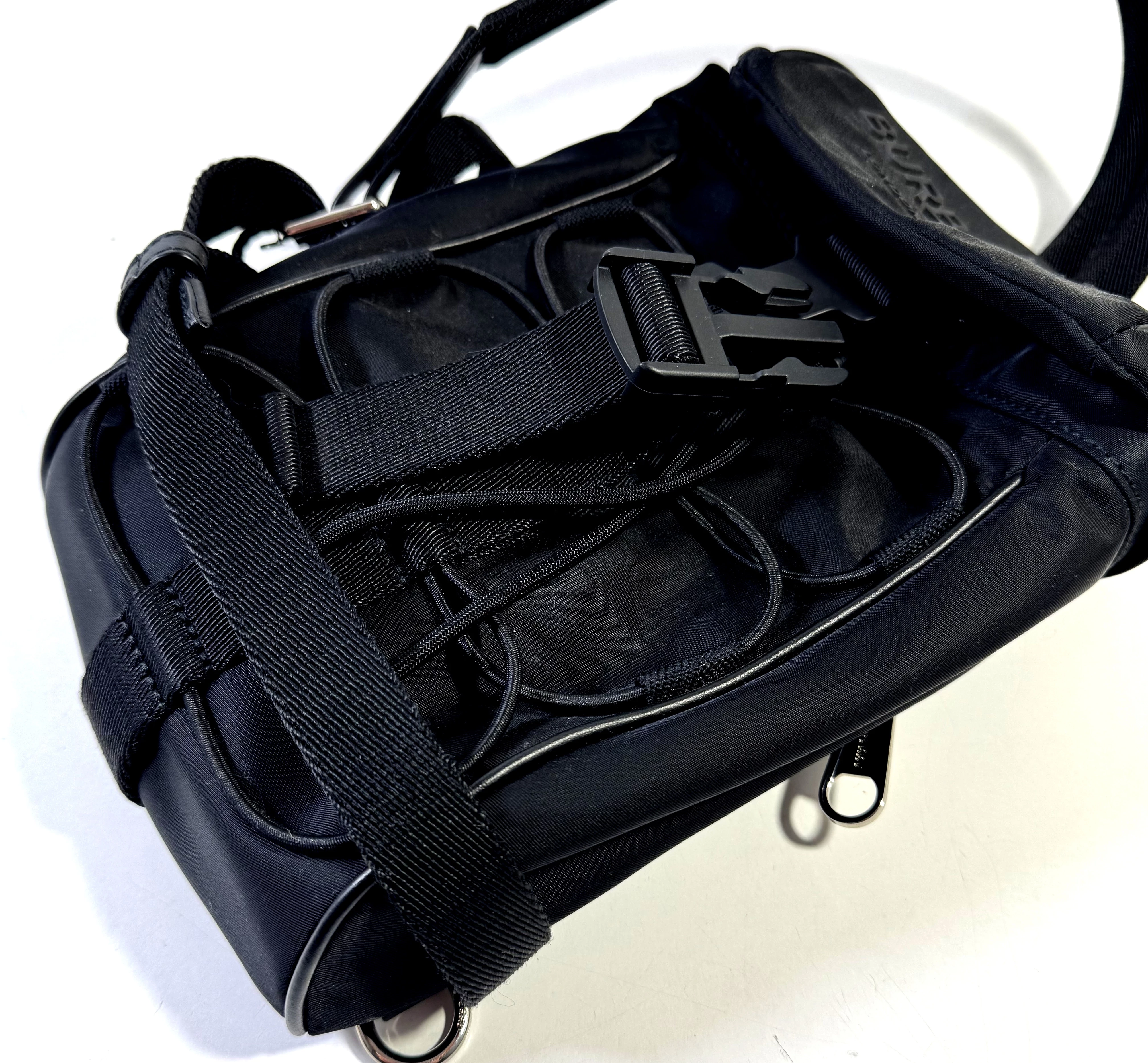 saszetka-burberry-black-murray-one-shoulder-8070092-a1189-zestaw-typ-249120-1103962