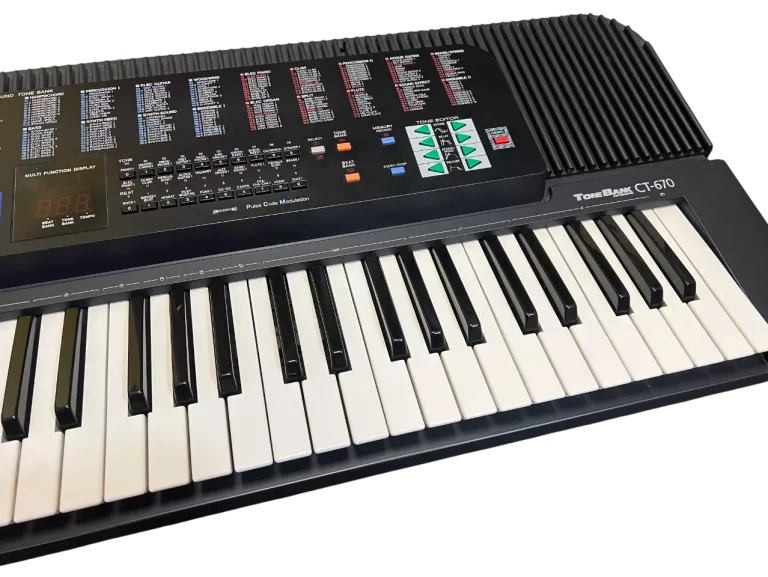 KEYBOARD CASIO CT-670
