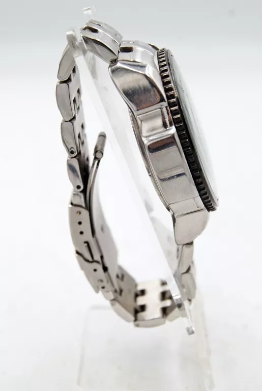 ZEGAREK EDIFICE CASIO CLASSIC CHRONOGRAPH MĘSKI EF-558D-1AVEF