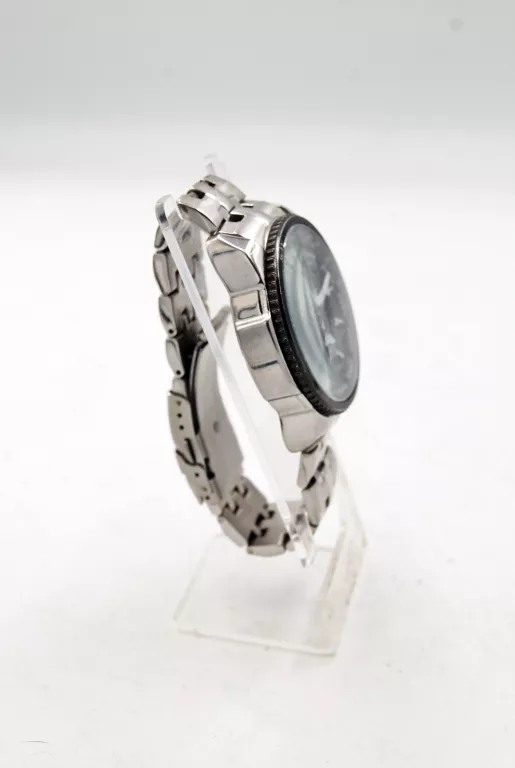ZEGAREK EDIFICE CASIO CLASSIC CHRONOGRAPH MĘSKI EF-558D-1AVEF