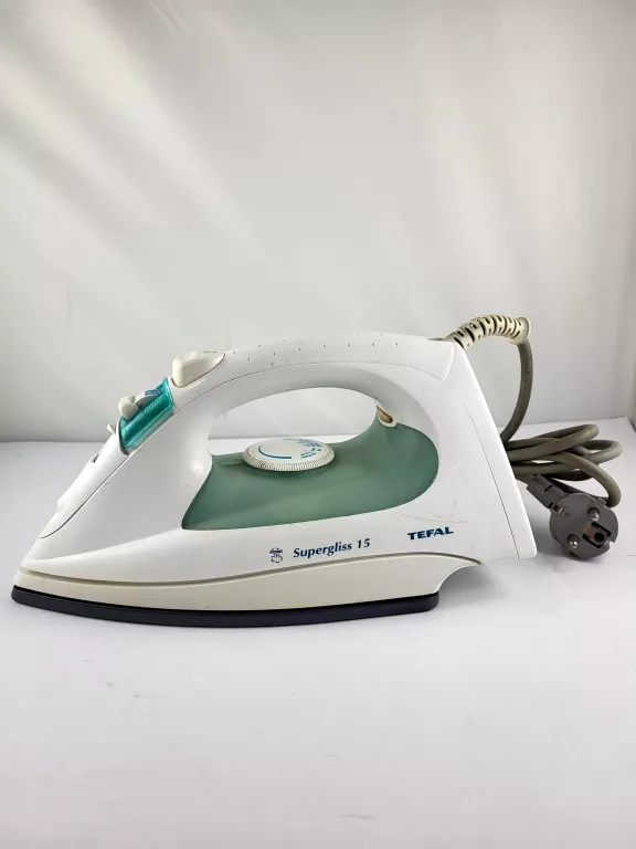 ŻELAZKO TEFAL SUPERGLISS 15 FV3215K0