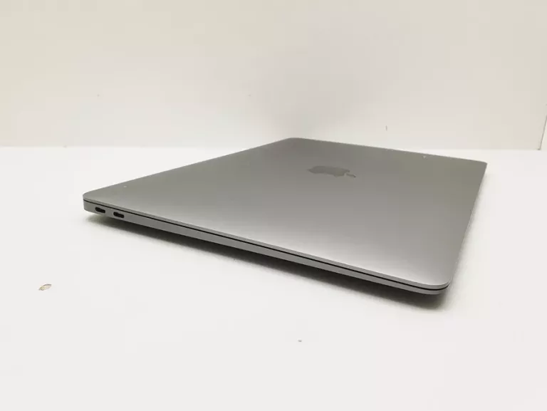 LAPTOP MACBOOK AIR 13,3 A2337 (M1, 2020) 8/256GB SSD