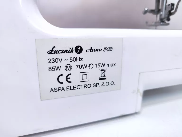 MASZYNA DO SZYCIA ŁUCZNIK ANNA 510 / KOMPLET