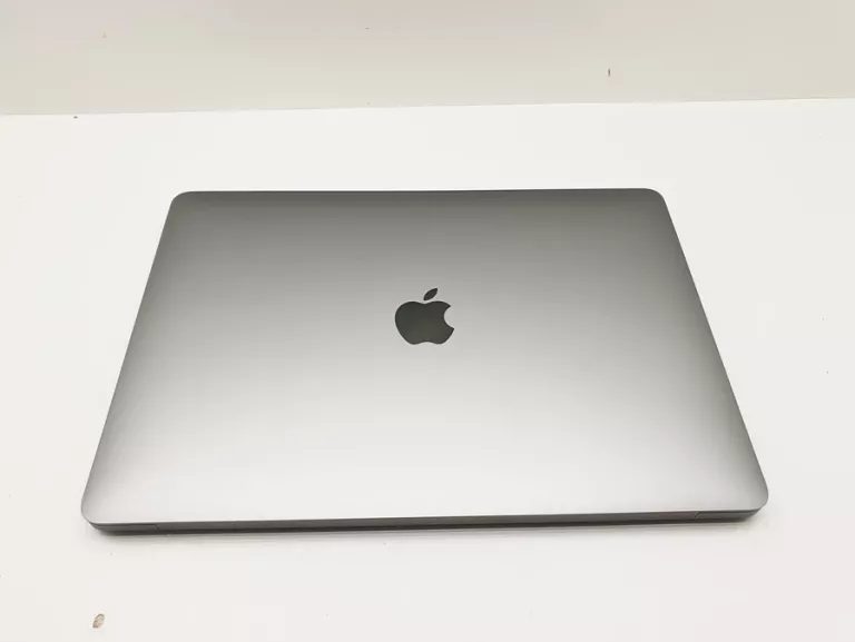 LAPTOP MACBOOK AIR 13,3 A2337 (M1, 2020) 8/256GB SSD