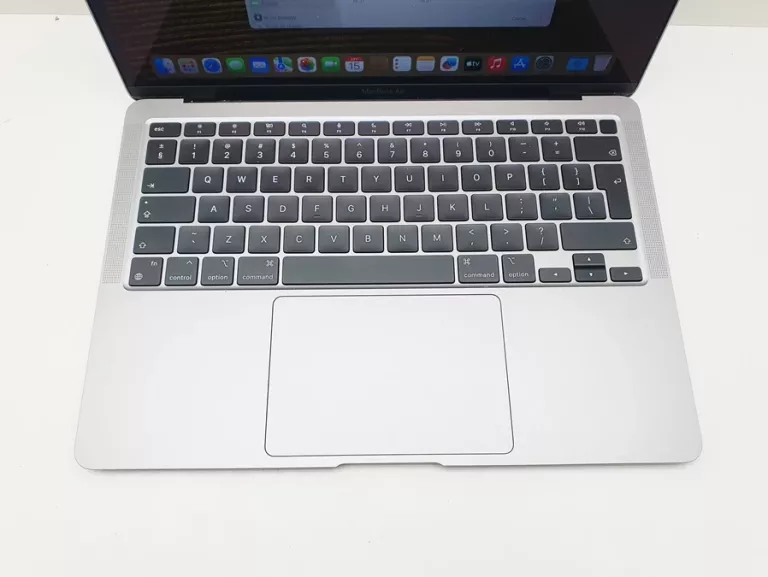 LAPTOP MACBOOK AIR 13,3 A2337 (M1, 2020) 8/256GB SSD