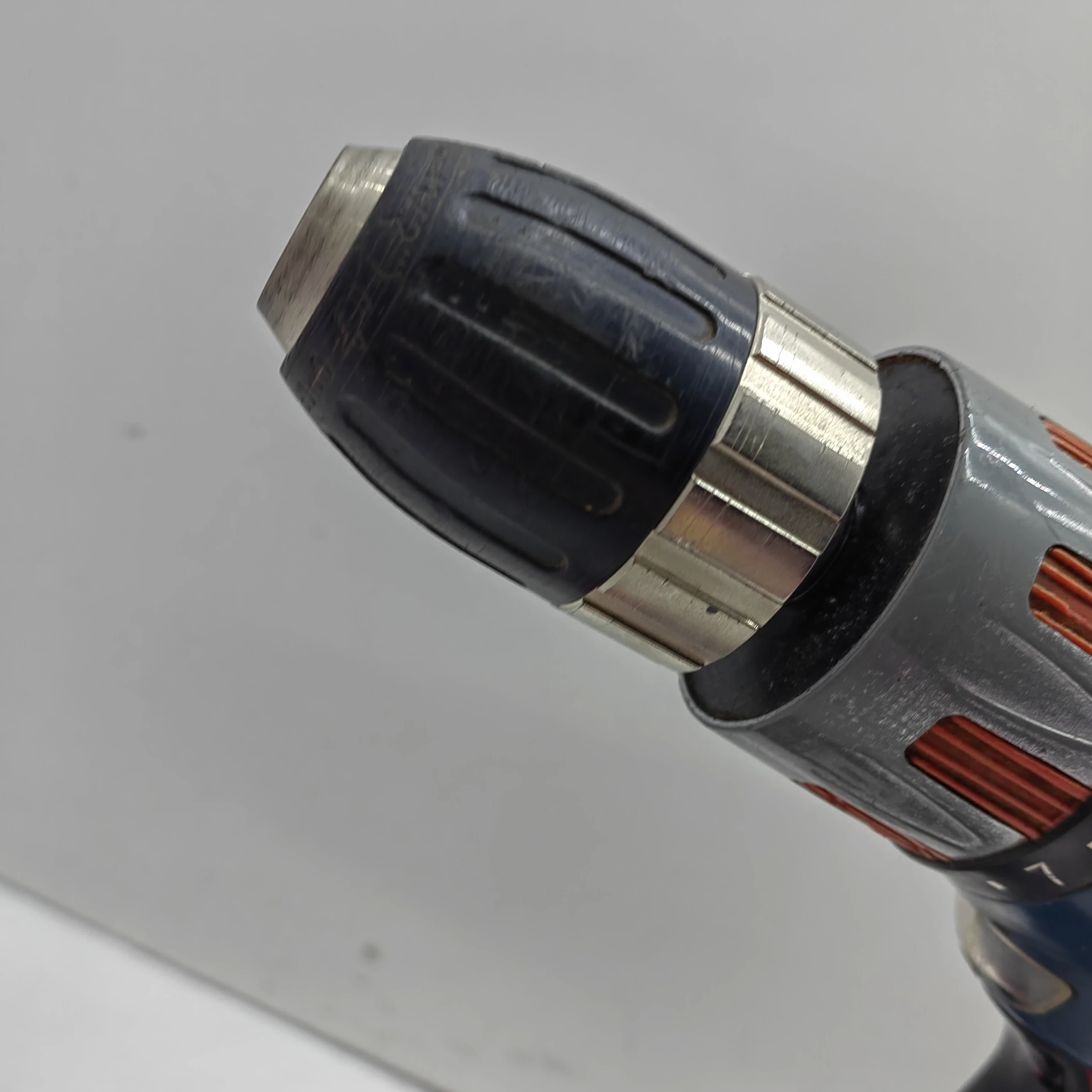 wkretrka-silverlinec-hammer-drill-125763-pojemnosc-akumulatora-150