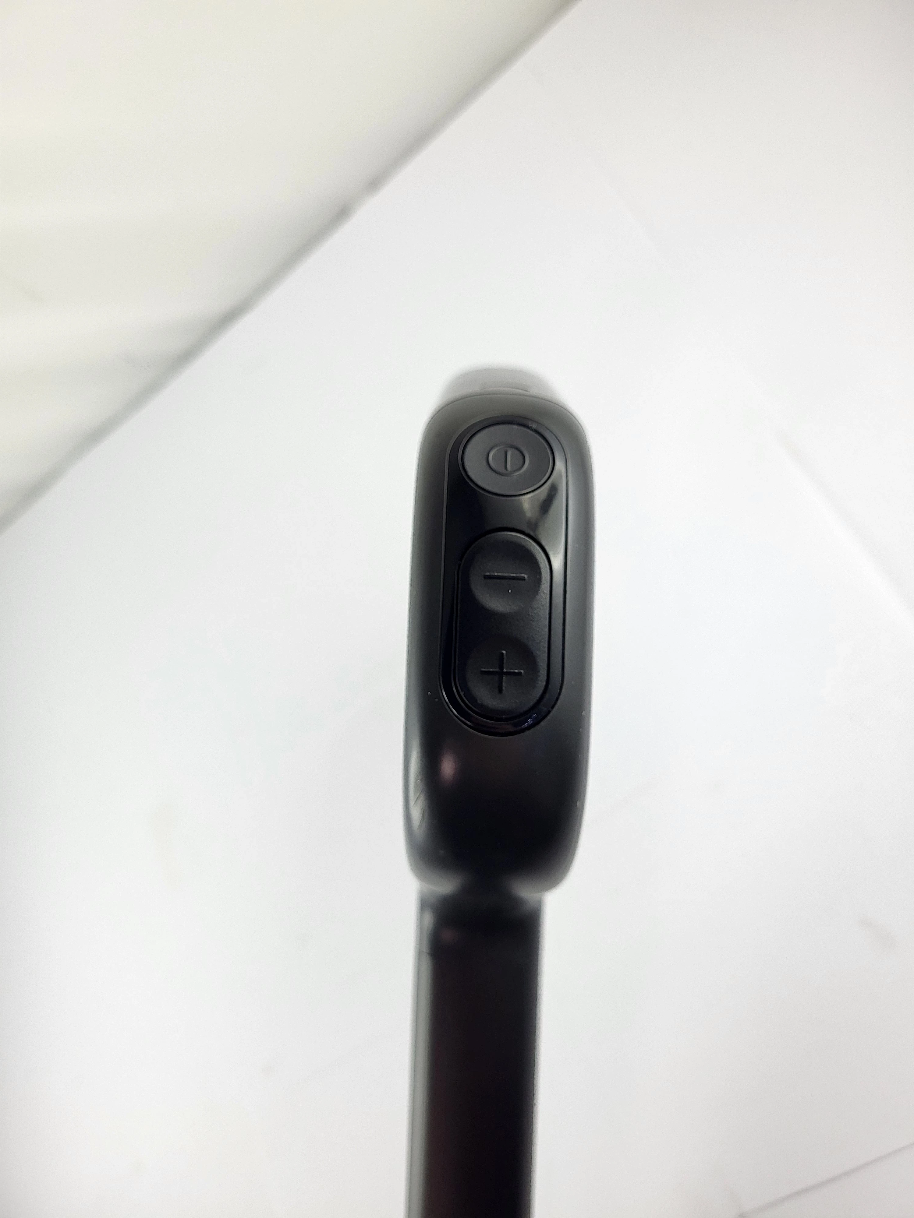 odkurzacz-pionowy-philips-aqua-trio-7000-xw7110-opis-czas-pracy-bezprzewodowej-60