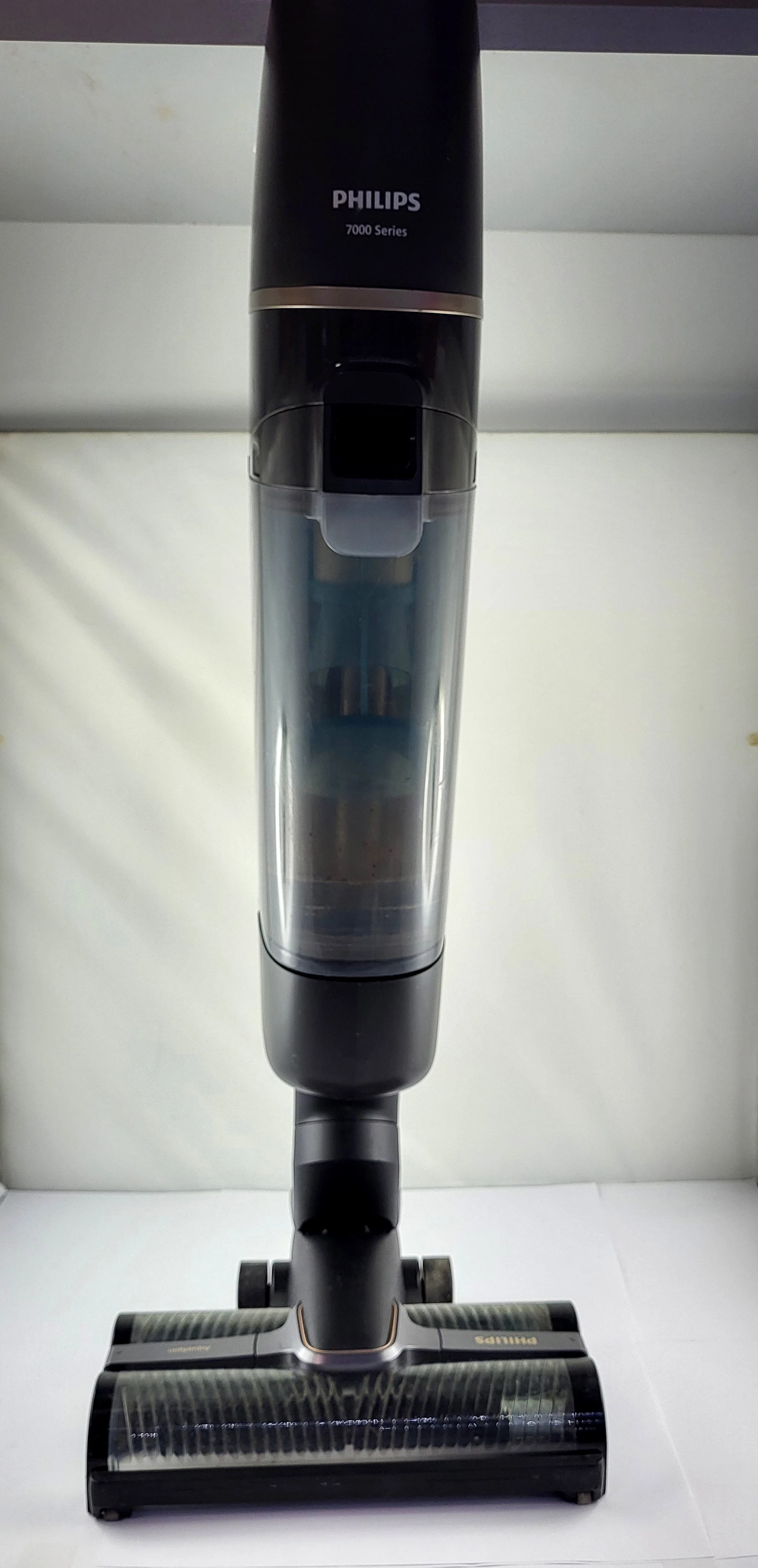 odkurzacz-pionowy-philips-aqua-trio-7000-xw7110-opis-ean-gtin-8720389035715