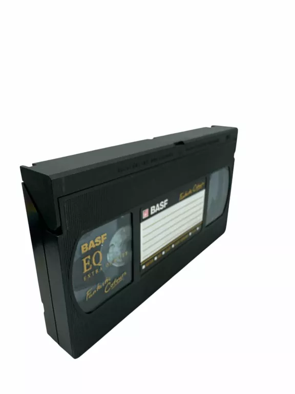 KASETA VHS Z NAGRANIEM CZARODZIEJKA Z KSIĘŻYCA, MADELINE)