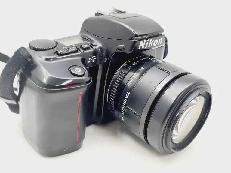 APARAT NIKON F-601