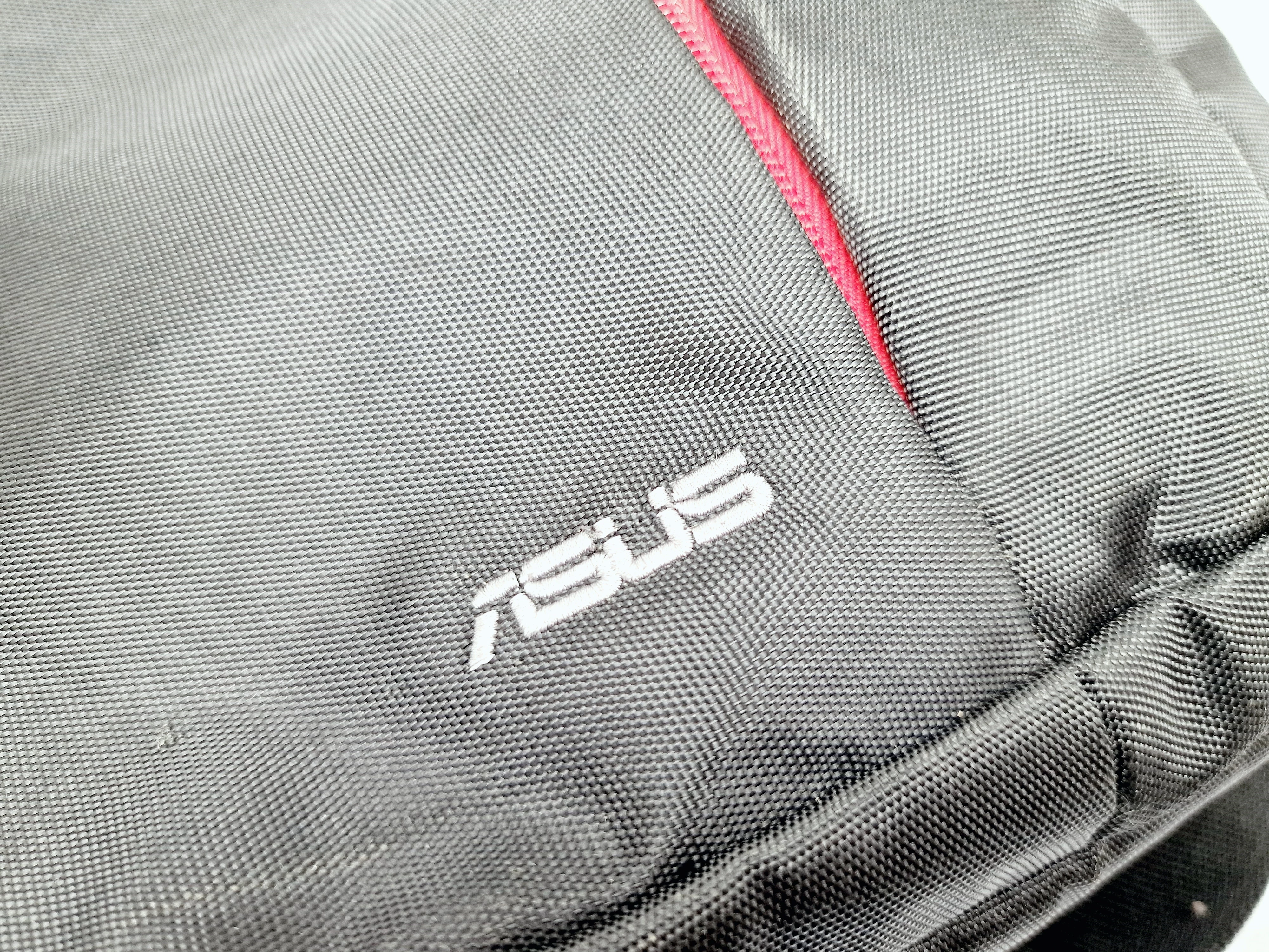 torba-na-laptopa-asus-wielkosc-matrycy-1600