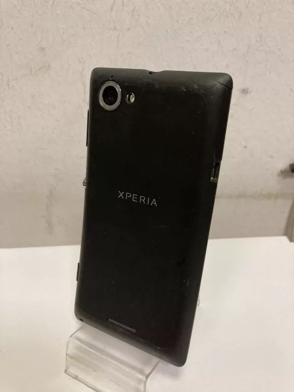 TELEFON SONY XPERIA C2105 SOLO