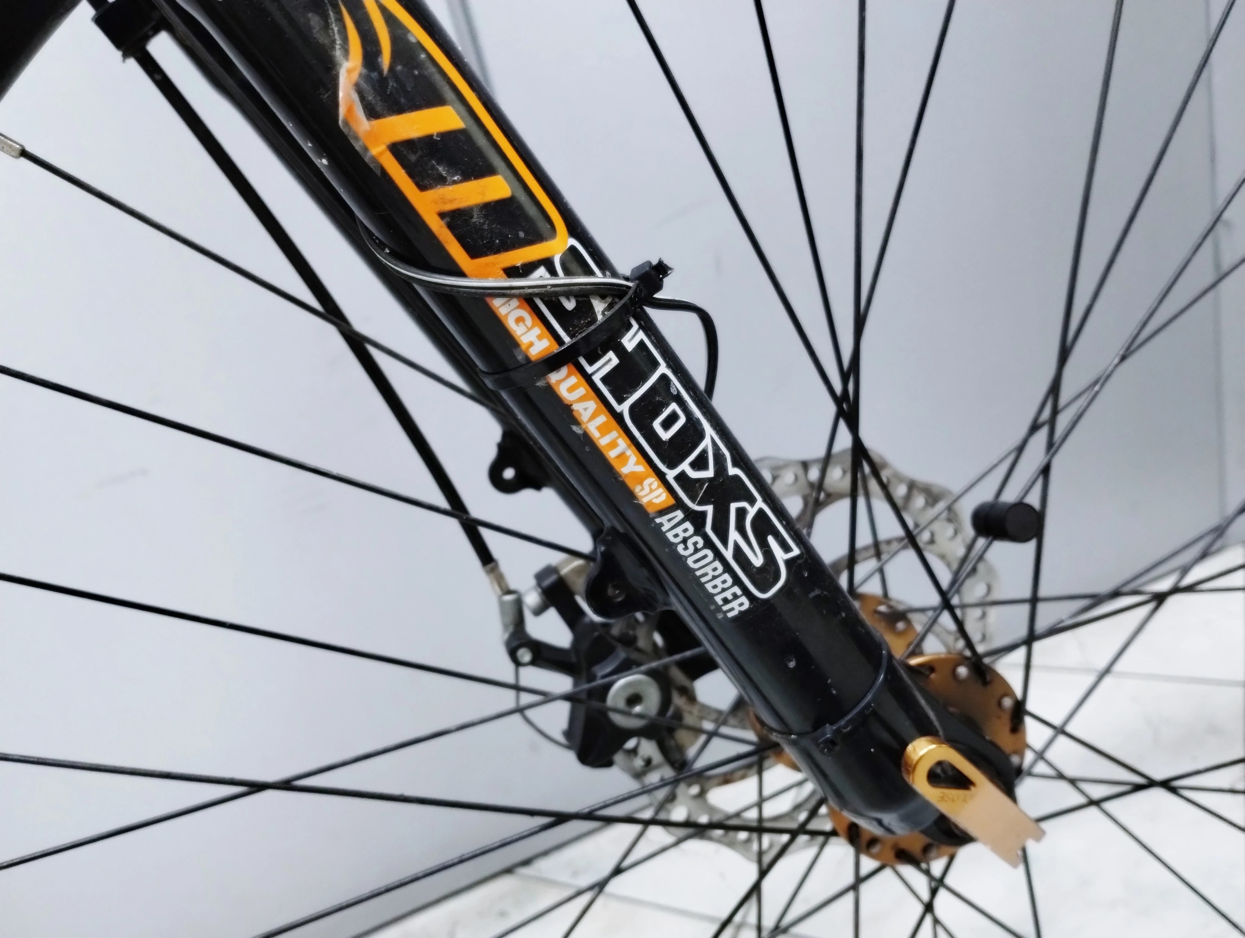 rower-mc-kenzie-hill-700-rama-21-kola-28-liczba-biegow-21