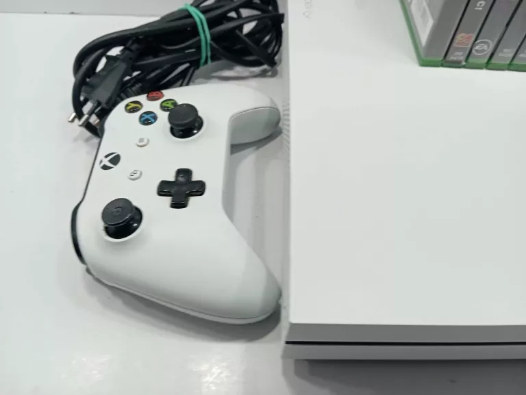 KONSOLA XBOX ONE S 1 TB 2 X PAD 10 GIER