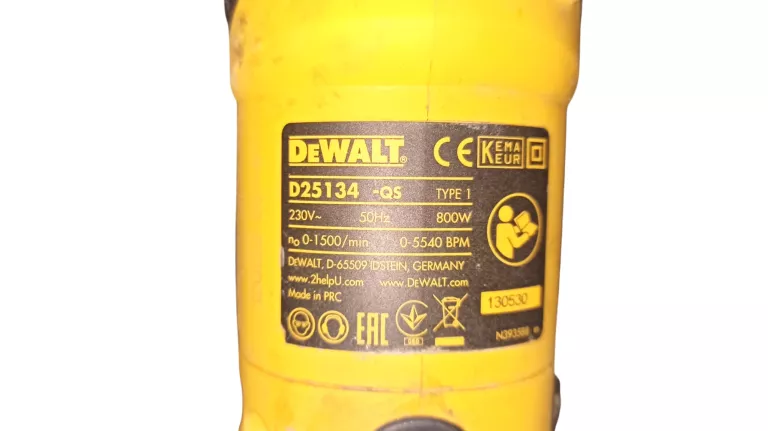 MŁOTOWIERARKA DEWALT D25134