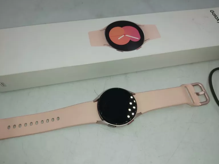 SMARTWATCH SAMSUNG GALAXY WATCH5 MODEL SM-R900 PUDEŁKO Z USB