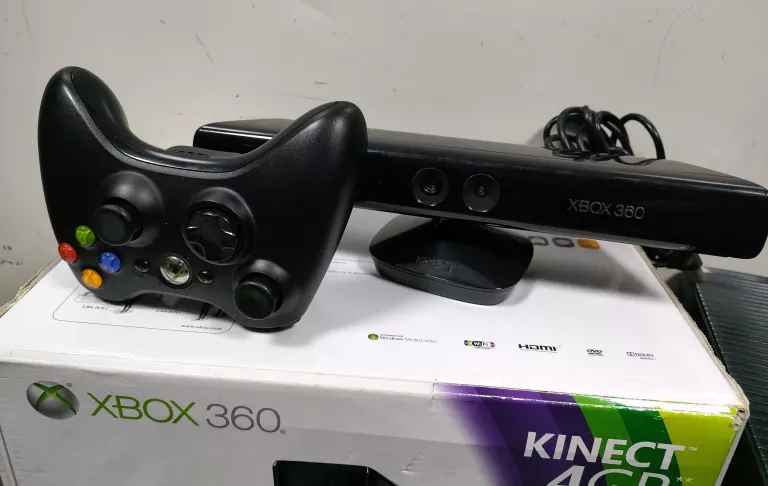 KONSOLA XBOX360 4GB KINECT