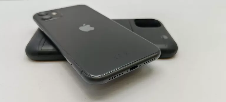 IPHONE 11 128GB  86% KONDYCJA BATERII