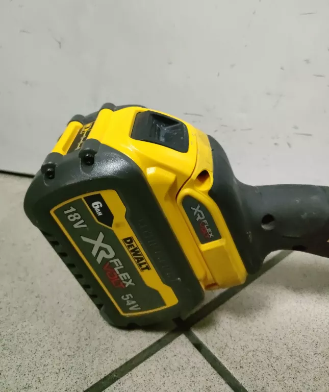 szlifierka-katowa-dewalt-dcg418-bat-6ah-flex-super-stan-rodzaj-zasilania-128529-1