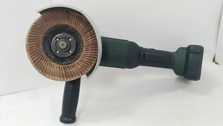 SZLIFIERKA KĄTOWA AKUMULATOROWA BOXER SR-012