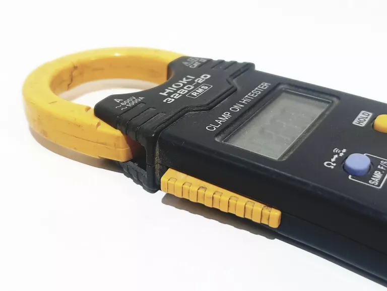 MIERNIK CĘGOWY HIOKI 3280-20 RMS ETUI