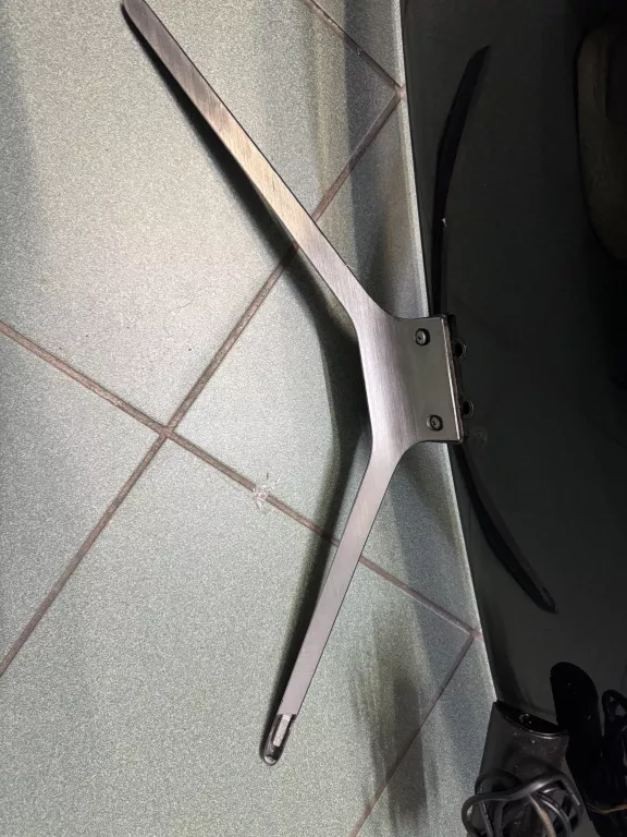 TELEWIZOR SAMSUNG UE49K6300