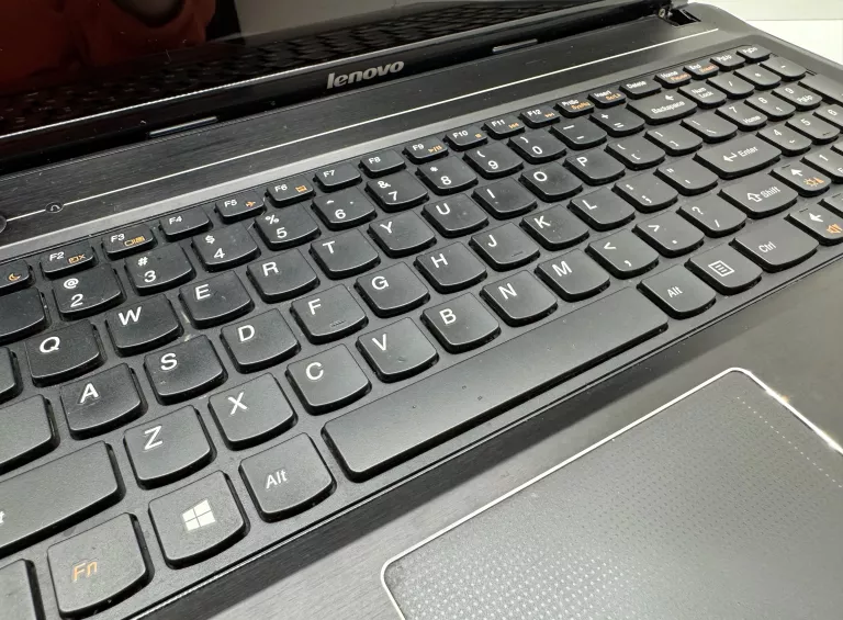 LAPTOP LENOVO G580 INTEL CELERON 1005M/8GB/256GB SSD/WIN10