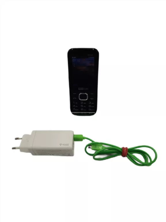 TELEFON MAXCOM MM142