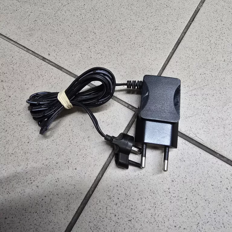 ODKURZACZ PIONOWY BOSCH BBHMOVE4N 2IN1