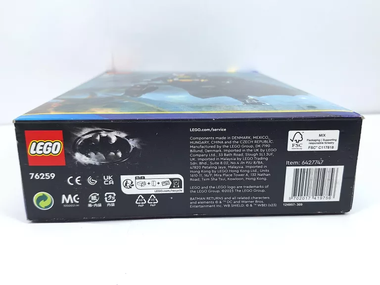 LEGO 76259 DC SUPER HEROES FIGURKA BATMANA DO ZBUDOWANIA