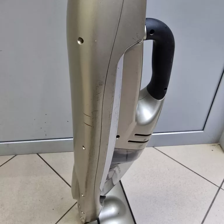ODKURZACZ PIONOWY BOSCH BBHMOVE4N 2IN1