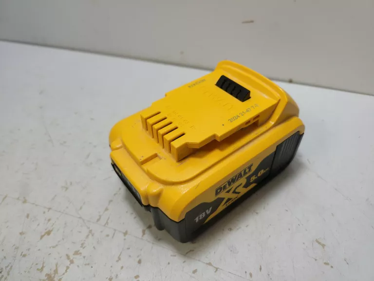 AKUMULATOR DEWALT 18V 5 AH 2024