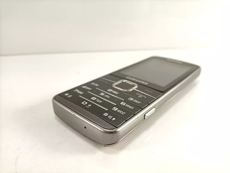 TELEFON SAMSUNG GT-S5610 SIMLOCK T-MOBILE