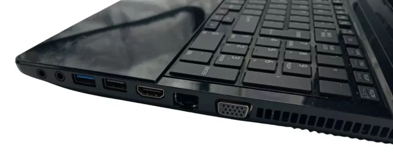 LAPTOP TOSHIBA SATELLITE C55-A 4GB/128 GB