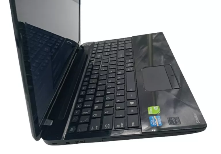 LAPTOP TOSHIBA SATELLITE C55-A 4GB/128 GB